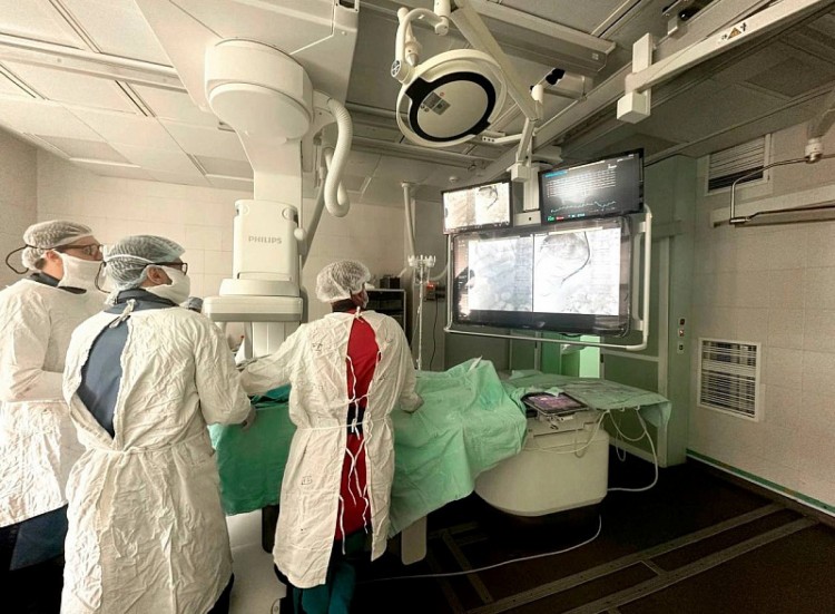 Редкая операция спасла жизнь пациенту Первой городской больницы Архангельска